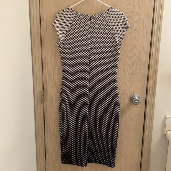 Dress - Picture 2 of 5